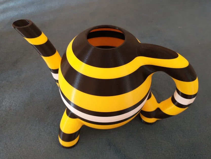 Bình tưới cây - Image 1