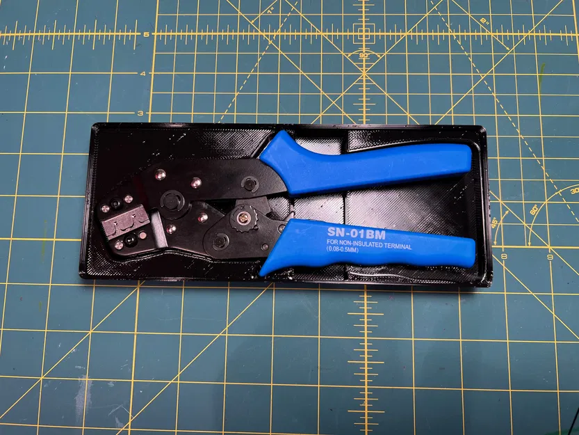 Giá đỡ Gridfinity cho Dụng cụ bấm SN-01BM - Image 1