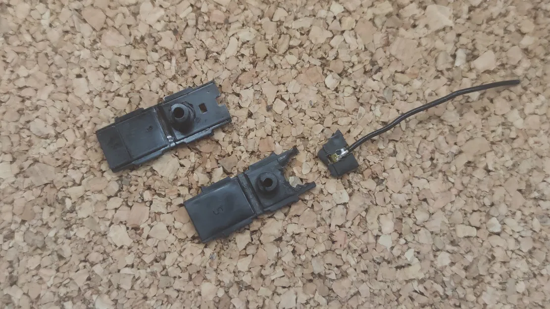 Märklin Ae 6/6 Schleiferkontaktplatte - Image 1