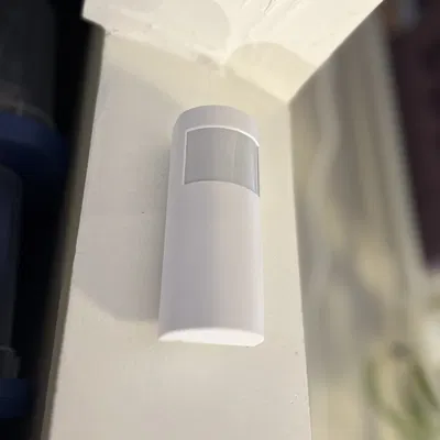 Giá đỡ treo tường góc nghiêng cho cảm biến chuyển động Lutron Caséta