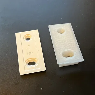 Giá đỡ treo tường góc nghiêng cho cảm biến chuyển động Lutron Caséta