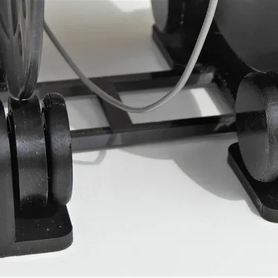 Thêm một cái giá đỡ cuộn dây nữa nè