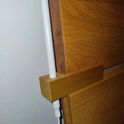 Giá Đỡ Đèn IKEA Nävlinge