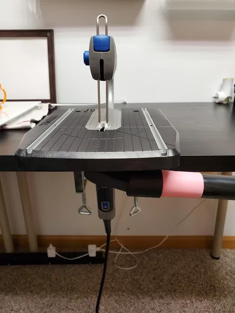 Bộ Chuyển Đổi Ống Hút Bụi Cho Máy Cưa Lọng Dremel - Image 1