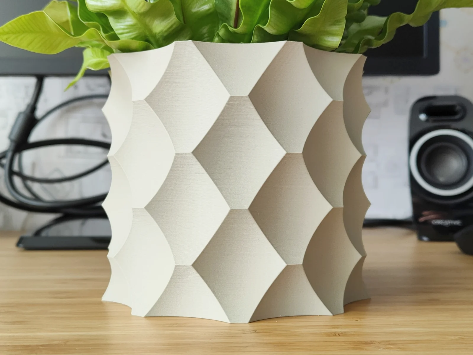 Chậu cây và Chậu hoa "Anti Quilted" - Thiết kế chế độ Vase 1