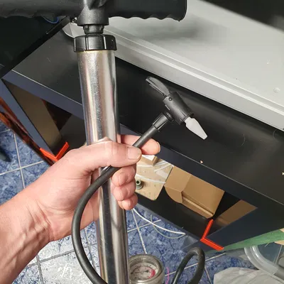 Adapter/ đầu nối máy bơm hơi cho van xe hơi