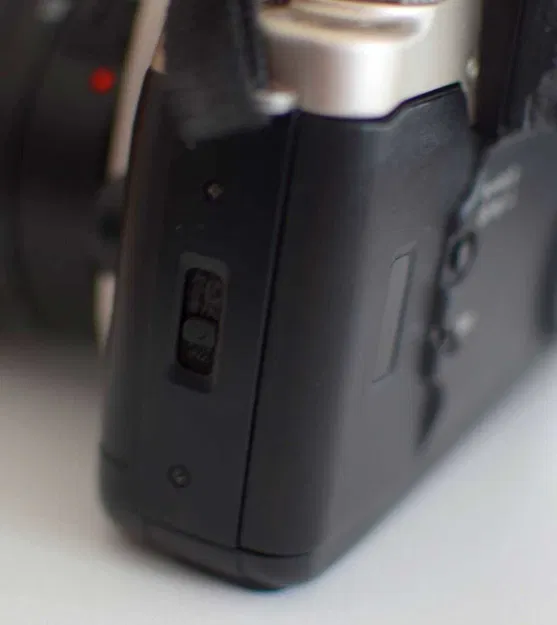 Chốt cửa phim cho Canon EOS 50/50E (Elan/55) - Image 1