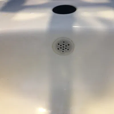 Chặn bồn rửa chén phòng tắm