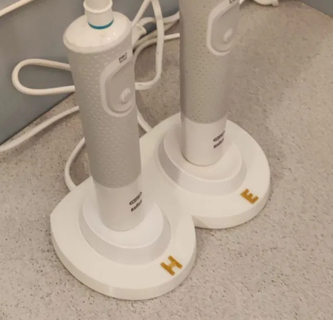 Kệ Đựng Bàn Chải Oral B - Image 2