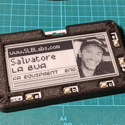 Trường hợp Pimoroni Badger 2040