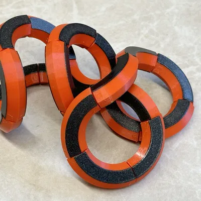 Đồ Chơi Khớp Nối Squiggly - In Liền