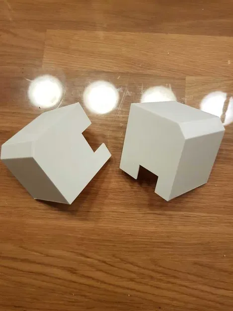 Vỏ che động cơ bước cho máy Ultimaker - Image 1