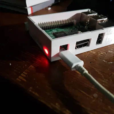 Vỏ Raspberry Pi gắn ray DIN