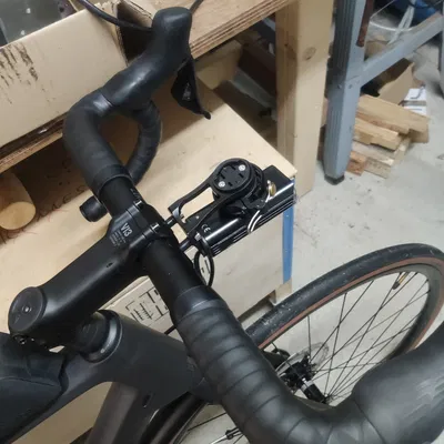 Giấu chuông của bạn - Garmin Lezyne