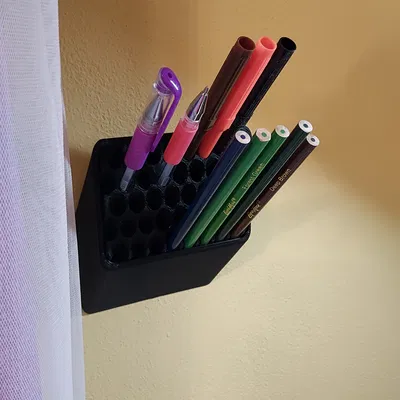 Chỗ Để Bút Treo Tường