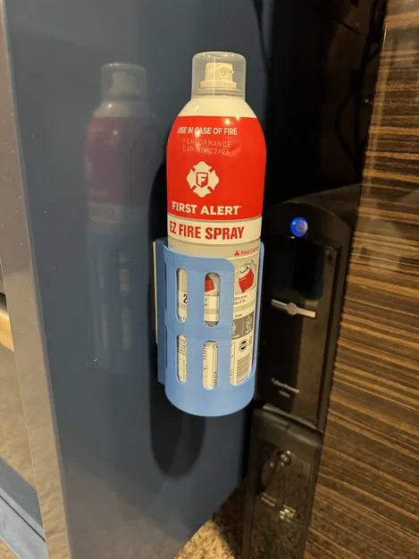 Giá Treo Bình Xịt Chữa Cháy First Alert EZ - Image 1