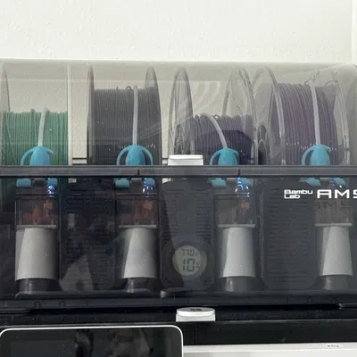 Hộp hút ẩm lớn hơn với tỷ trọng kế