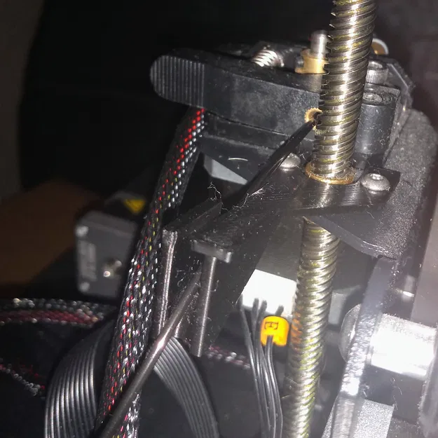 Chắn Sợi Filament Chếch Xuống Cho Ender 3 - Image 1