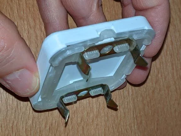 Nắp Che Công Tắc Điện Busch Jäger Duro 2000 - Image 1