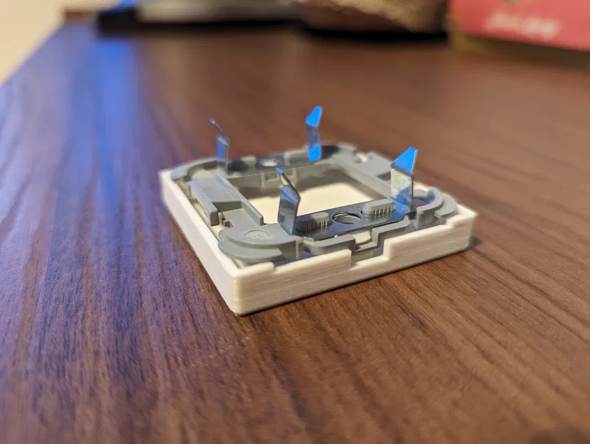 Nắp Chặn Công Tắc Đèn Busch-Jäger Balance SI - Image 4