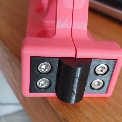 Tay cầm xách 1-3 bình CO2 Sodastream "Quick Connect" (loại hồng)