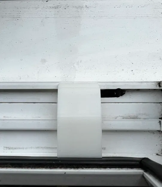 Clip hướng dẫn riser khối upvc - Image 2