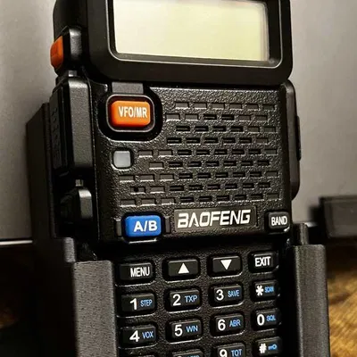 Bao Da Baofeng UV-5R Gắn Xe Máy