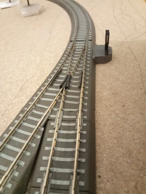 Vyhýbka - Bộ Điều Khiển Đường Ray Thủ Công - Image 2