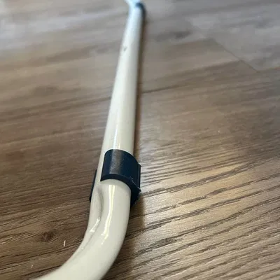 Chân đế thay thế cho móc treo quần áo