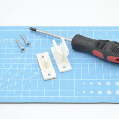 Người giữ tay quay