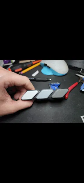 Logo Toyota Heritage Sọc 3 Màu - Image 2