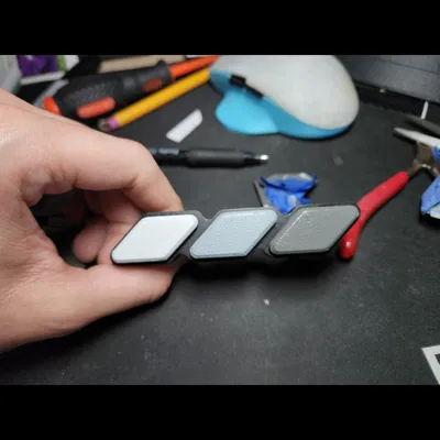 Logo Toyota Heritage Sọc 3 Màu