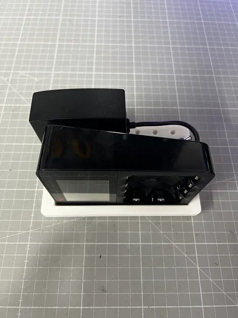 Khay Lót Cho Sạc Thông Minh ISDT C4 - Image 1