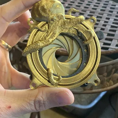 Iris cơ khí hình bạch tuộc