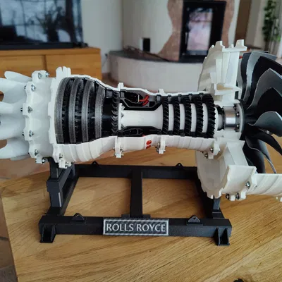 Tấm Biển Rolls Royce Cho Chân Đế Động Cơ Phản Lực