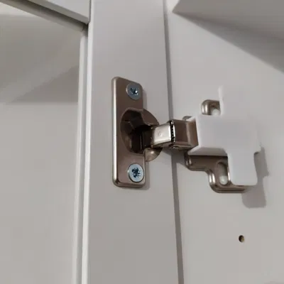 Chặn Bản Lề / Bảo Vệ Sách (Kệ Ikea Billy)