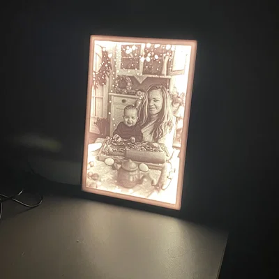 Khung mỏng cho ảnh Lithophane kích thước 240x160x4mm