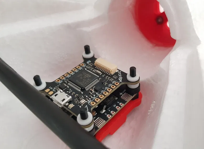 C1 Chaser 1200mm, FC 36x36 Mount, Lỗ 30,5x30.5 - Image 1