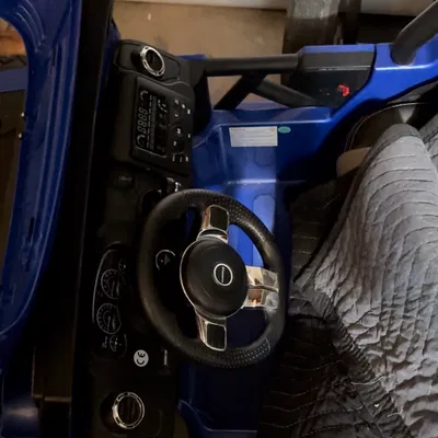 Cột lái xe Jeep Moderno Kids 12v