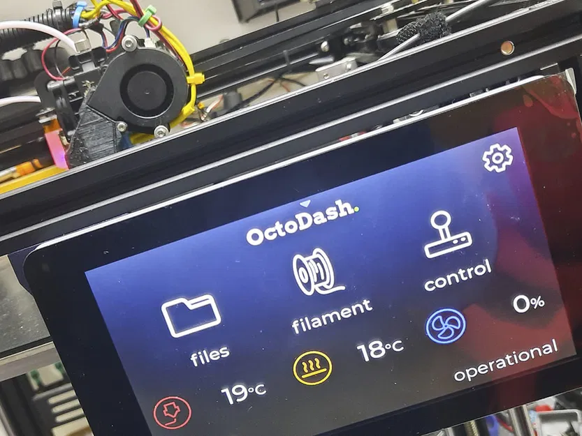 Giá đỡ Màn hình Raspberry Pi cho Ender 5 (Profile 2020) - Image 1