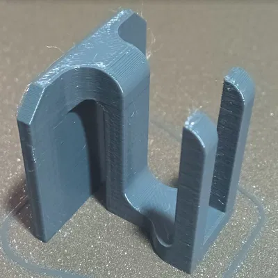 Giá đỡ dao cạo và bàn chải đánh răng