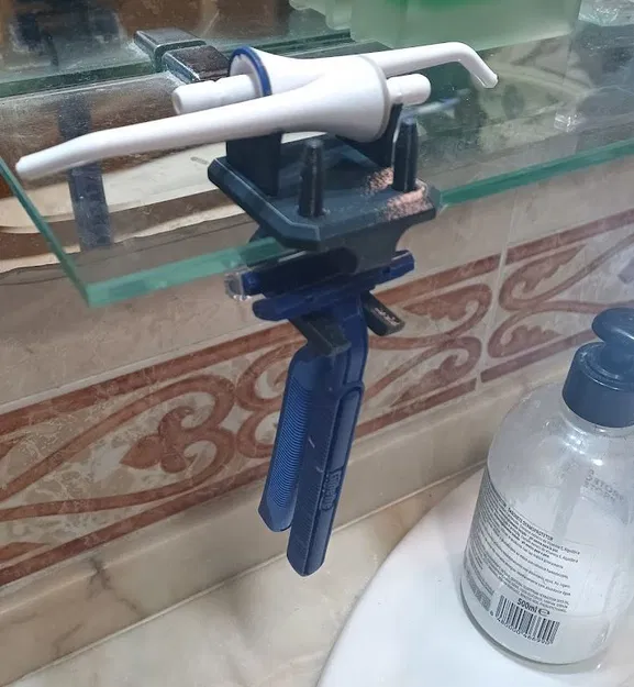 Giá đỡ dao cạo và bàn chải đánh răng - Image 4