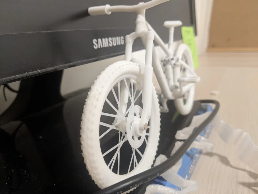 Vành MTB với nan hoa linh hoạt lấy cảm hứng từ Syncros Silverton SL - Image 1