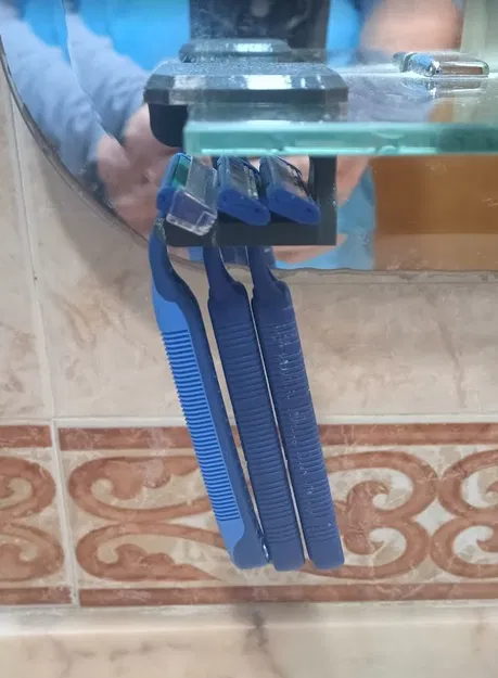 Giá đỡ dao cạo và bàn chải đánh răng - Image 8