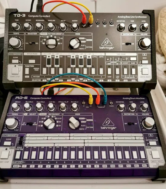 Đế đôi cho Behringer TD-3 hoặc RD-6 - Image 1