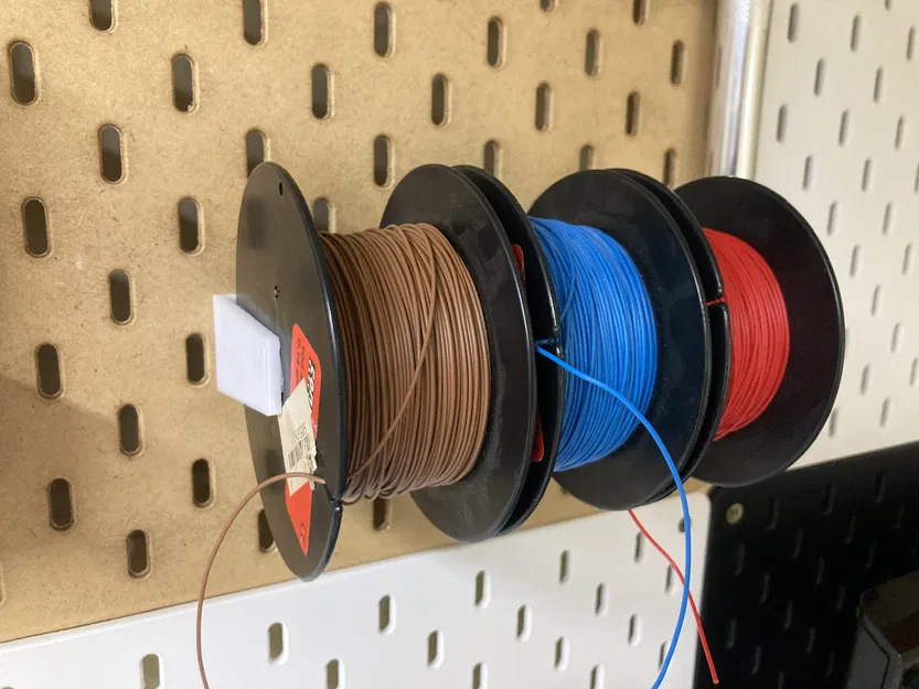 Giá Đỡ Cuộn Dây Skadis 3 Cuộn (ĐK 100mm, Dày 44mm) - Image 1