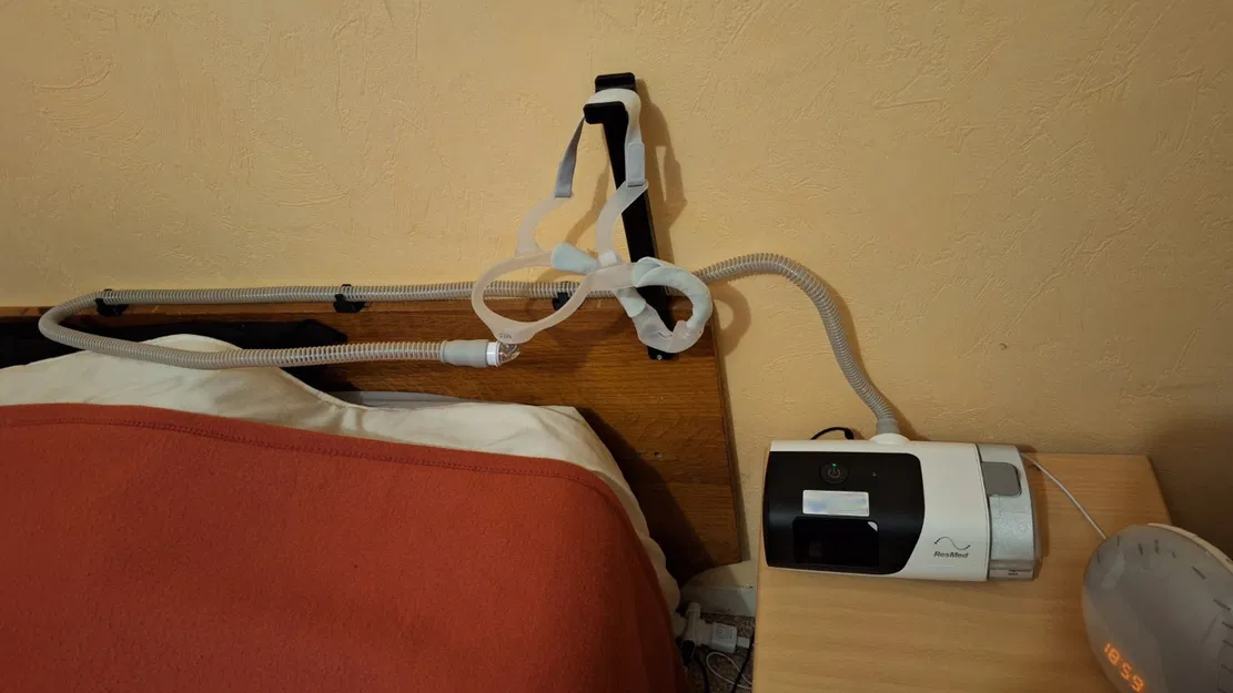 Máy hỗ trợ hô hấp - Image 1