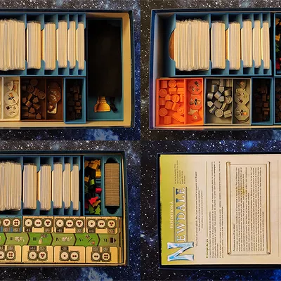 Hộp Organizer cho Expedition to Newdale