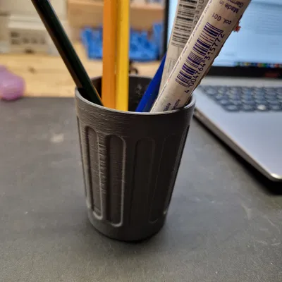 Hũ Đựng Đồ, Hũ "Mülleimer, Jar"