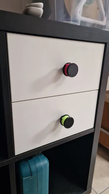 Nút Giữ Cuộn Dây Filament Cho Ngăn Kéo Kallax - Image 1